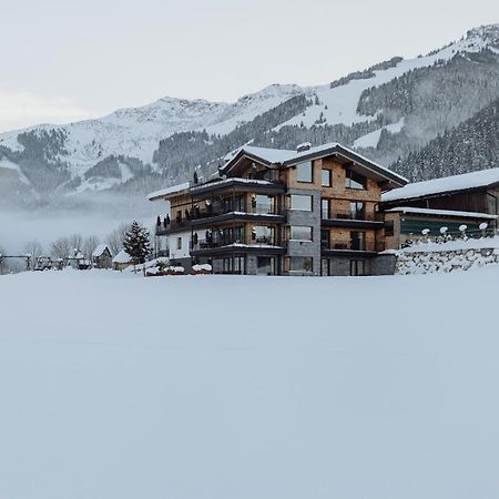 Biohof Ebengut Aparthotel Maria Alm am Steinernen Meer Luaran gambar