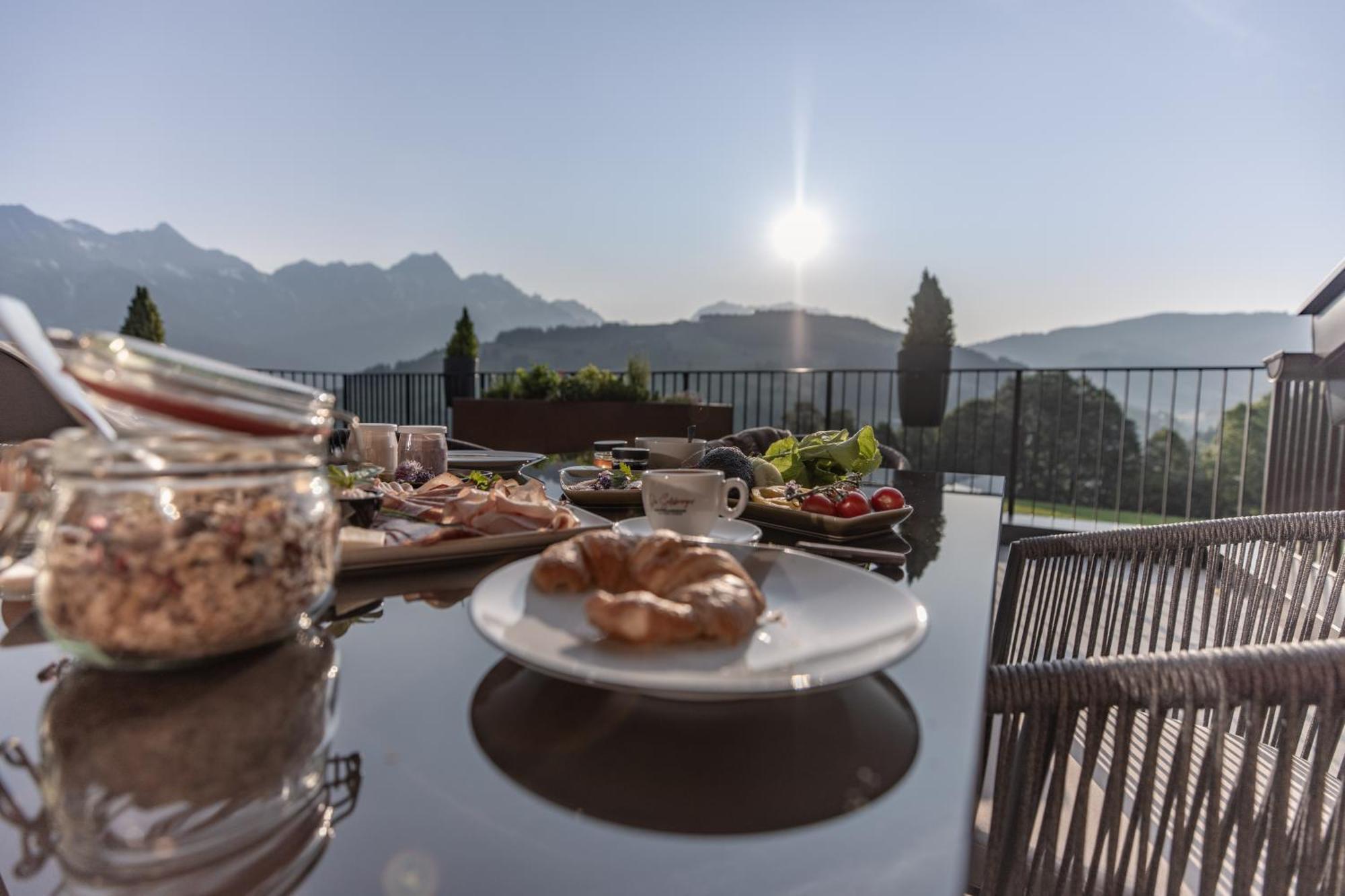 Biohof Ebengut Aparthotel Maria Alm am Steinernen Meer Luaran gambar
