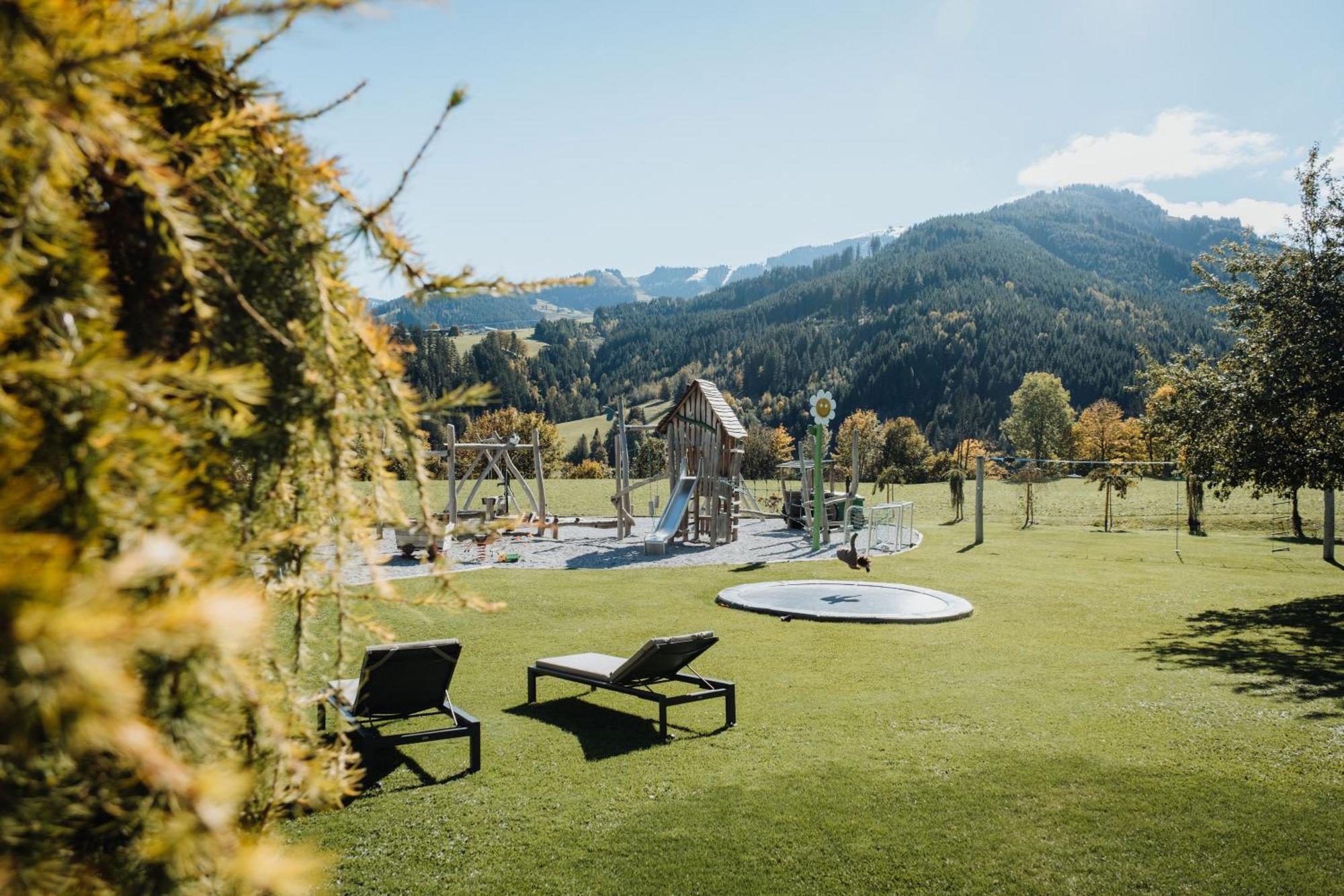 Biohof Ebengut Aparthotel Maria Alm am Steinernen Meer Luaran gambar